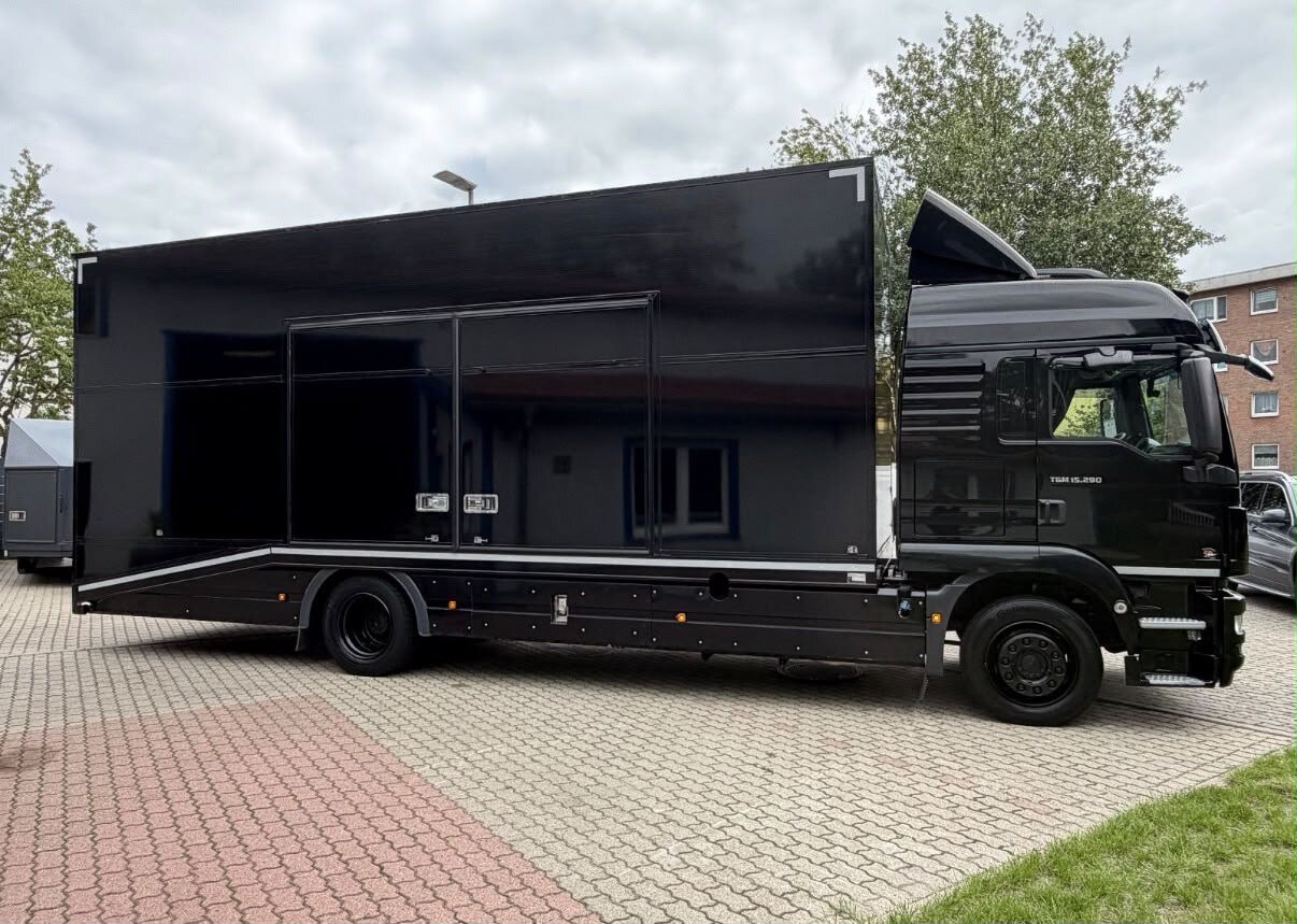 Camion porte-voitures fermé Northstar
